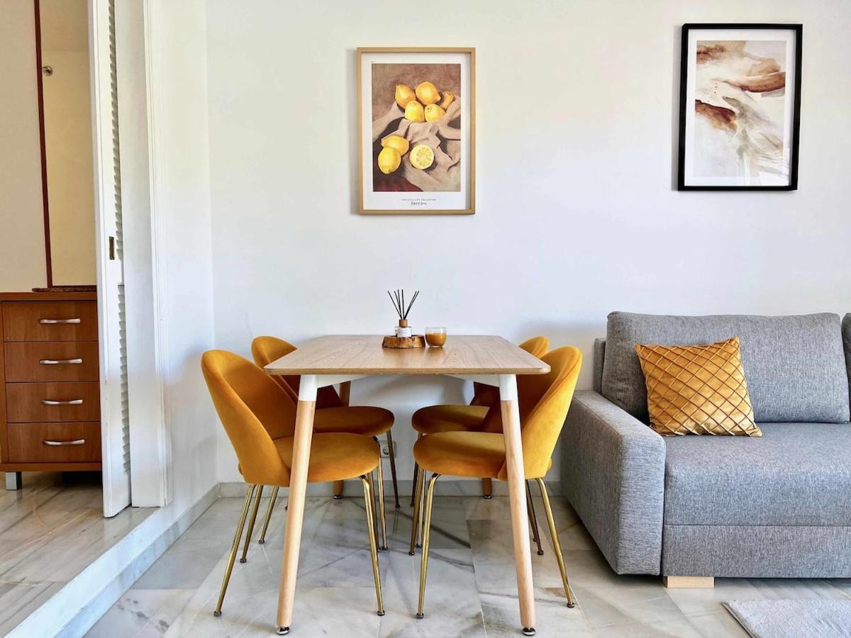 797 Holiday Rentals- Apartamento En Hotel Sunset Frente Al Mar Benalmádena Eksteriør billede