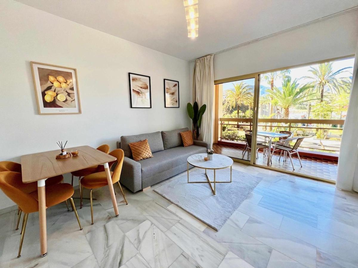 797 Holiday Rentals- Apartamento En Hotel Sunset Frente Al Mar Benalmádena Eksteriør billede