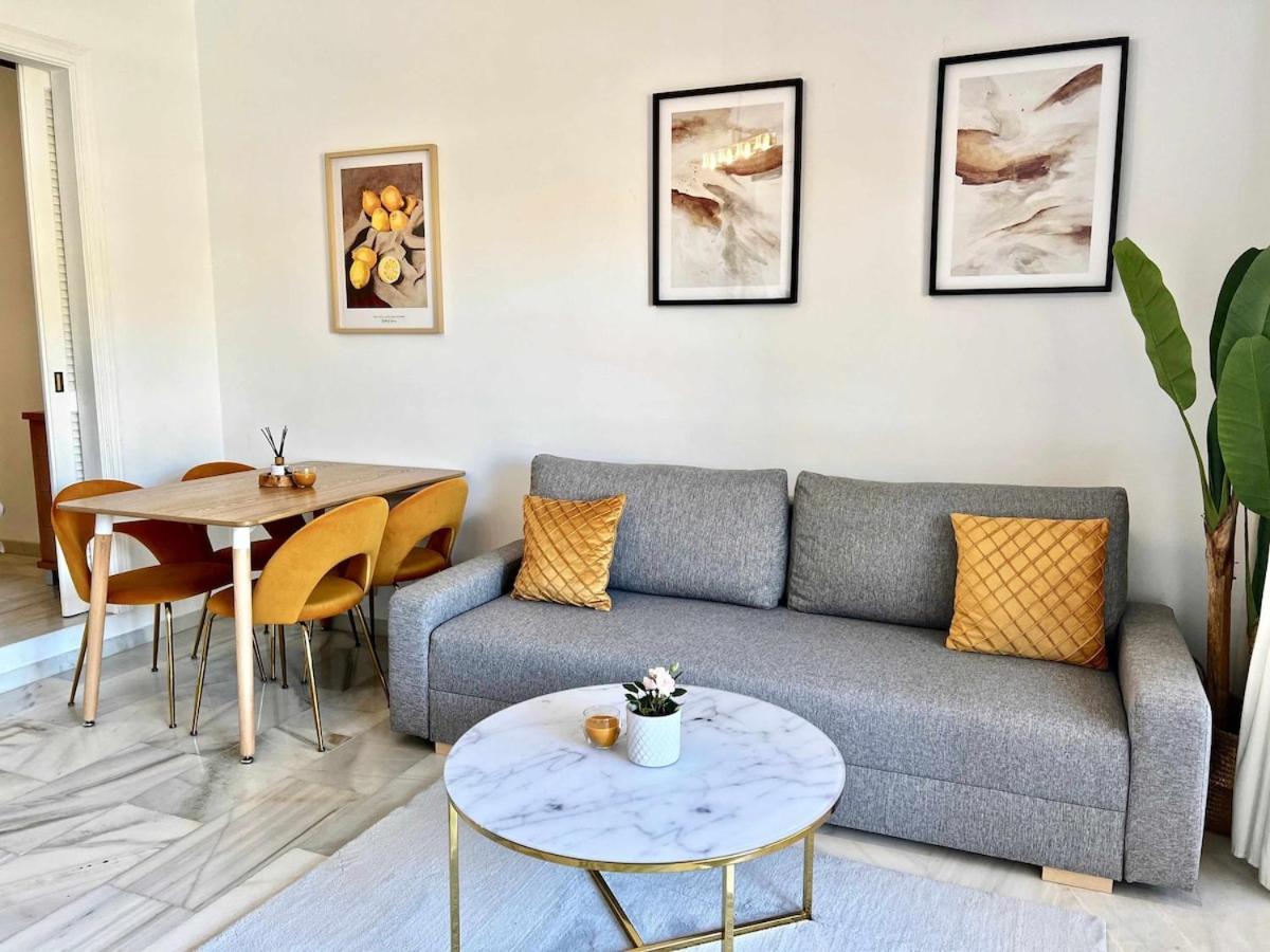 797 Holiday Rentals- Apartamento En Hotel Sunset Frente Al Mar Benalmádena Eksteriør billede