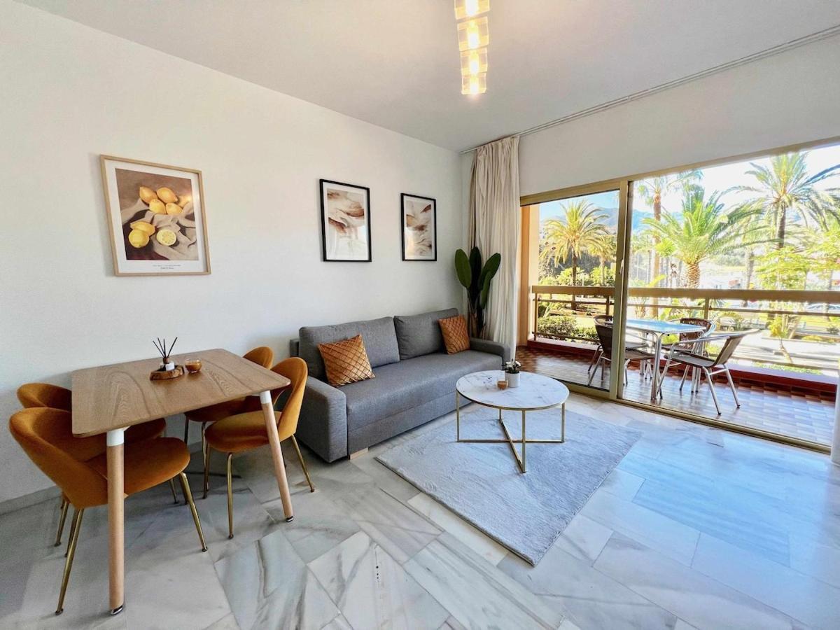 797 Holiday Rentals- Apartamento En Hotel Sunset Frente Al Mar Benalmádena Eksteriør billede