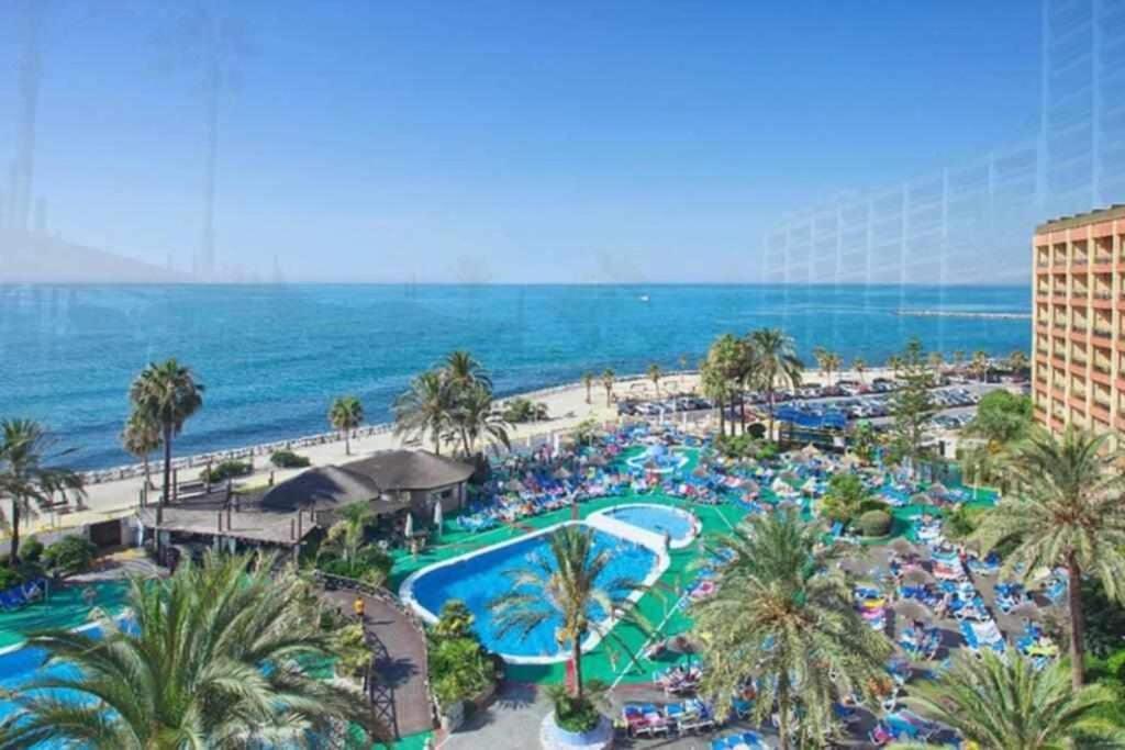 797 Holiday Rentals- Apartamento En Hotel Sunset Frente Al Mar Benalmádena Eksteriør billede