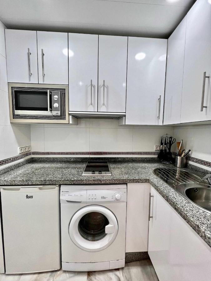 797 Holiday Rentals- Apartamento En Hotel Sunset Frente Al Mar Benalmádena Eksteriør billede
